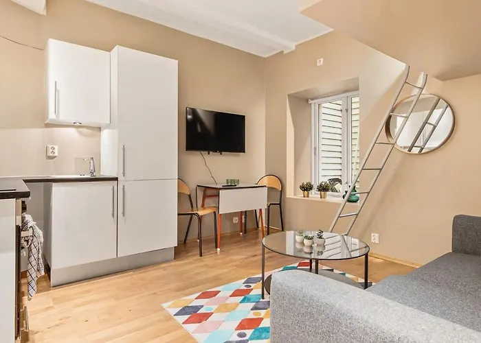 Dinbnb L Historical Building I 100m To Museum Apartament Bergen