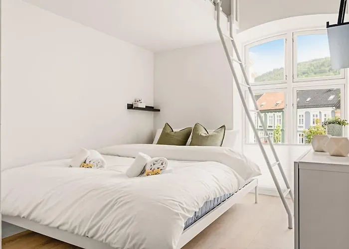 Apartament Dinbnb L Historical Building I 100m To Museum *